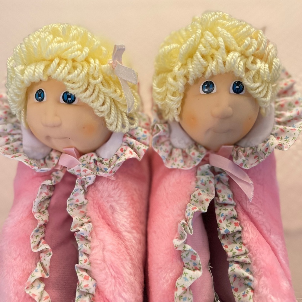 Cabbage Patch Kids vintage kids pink slippers blonde doll Size 2-3. - Picture 2 of 10